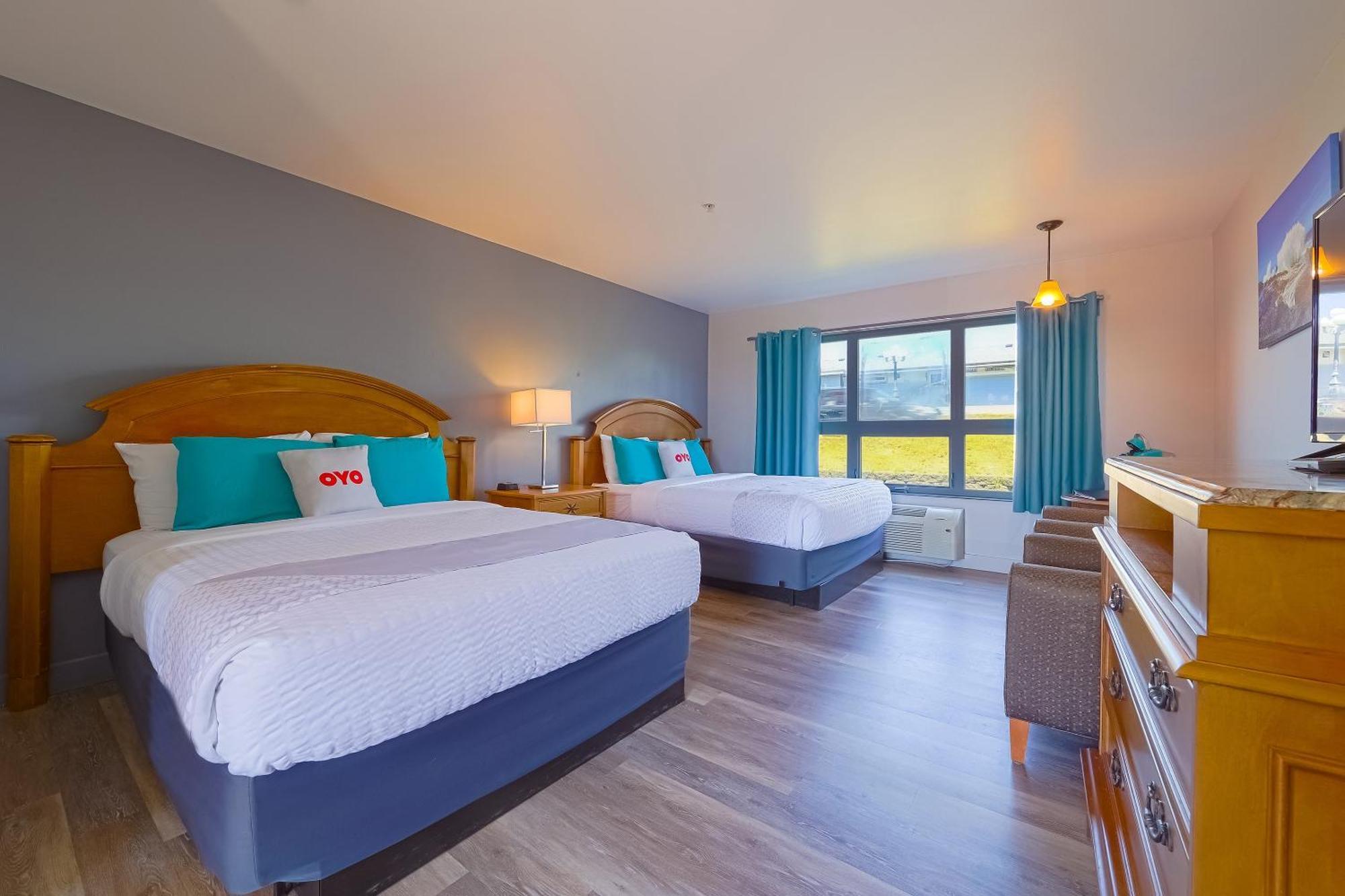 Oyo Waves Or - Nye Hotel Newport